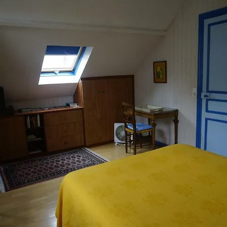 Maison Eliane בית אירוח *