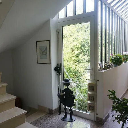 Maison Eliane * ורסאי